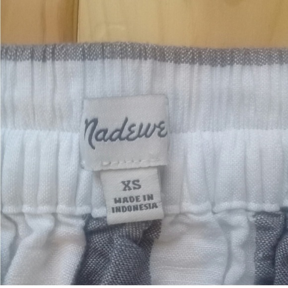 Madewell gray and white stripped overlay linen skirt - Picture 2 of 4